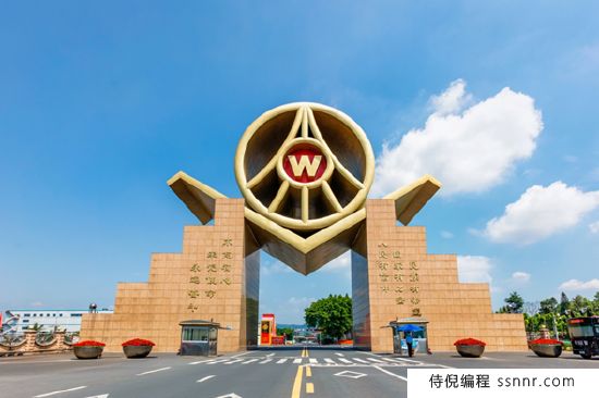 五粮液双位数增长：第八代五粮液批发价稳步上行 预收款大增 渠道信心充足